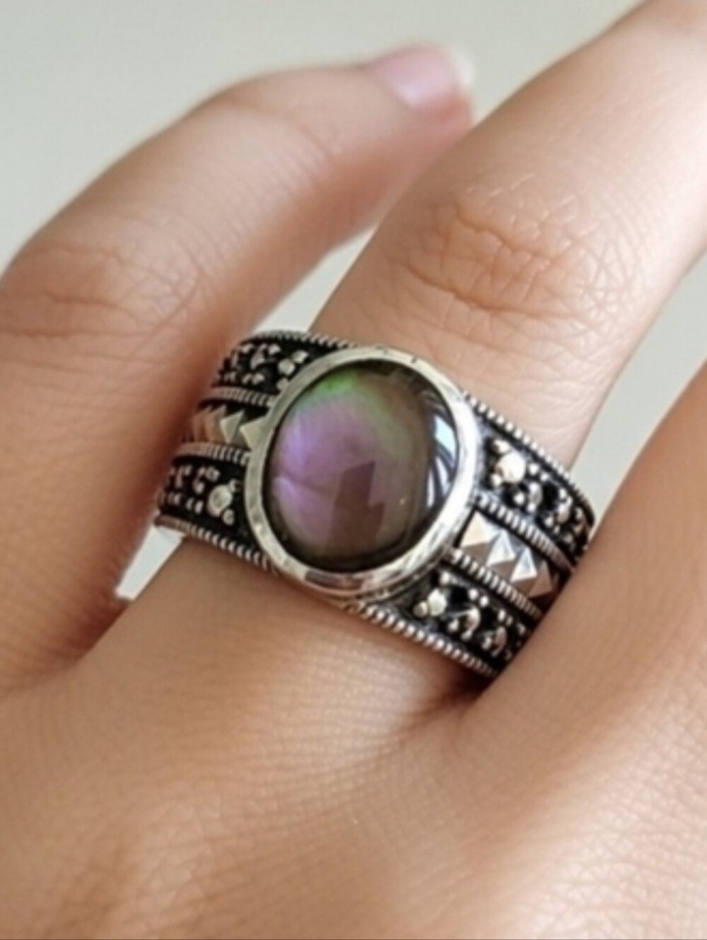 Sterling Silver Multi-Band Ring with Iridescent Marcasite Vintage Sz 9.5 Estate